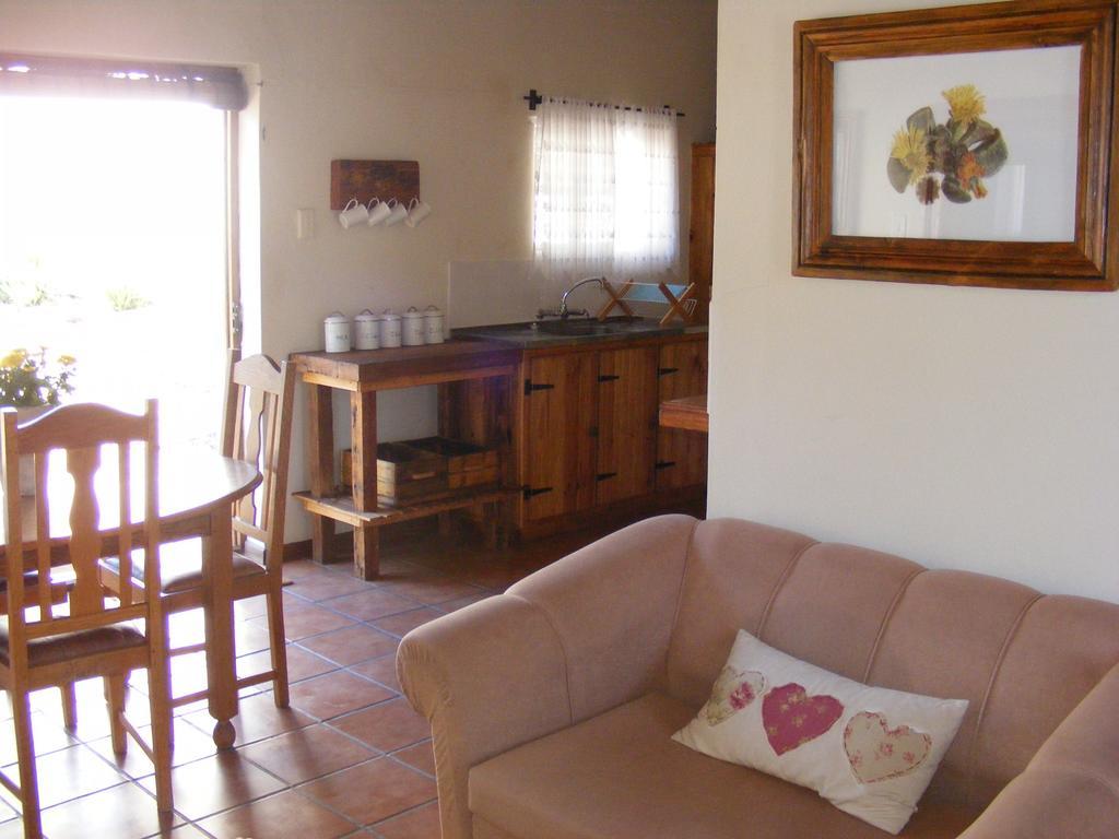 Pepper Tree Accommodation ボーフォート・ウェスト エクステリア 写真